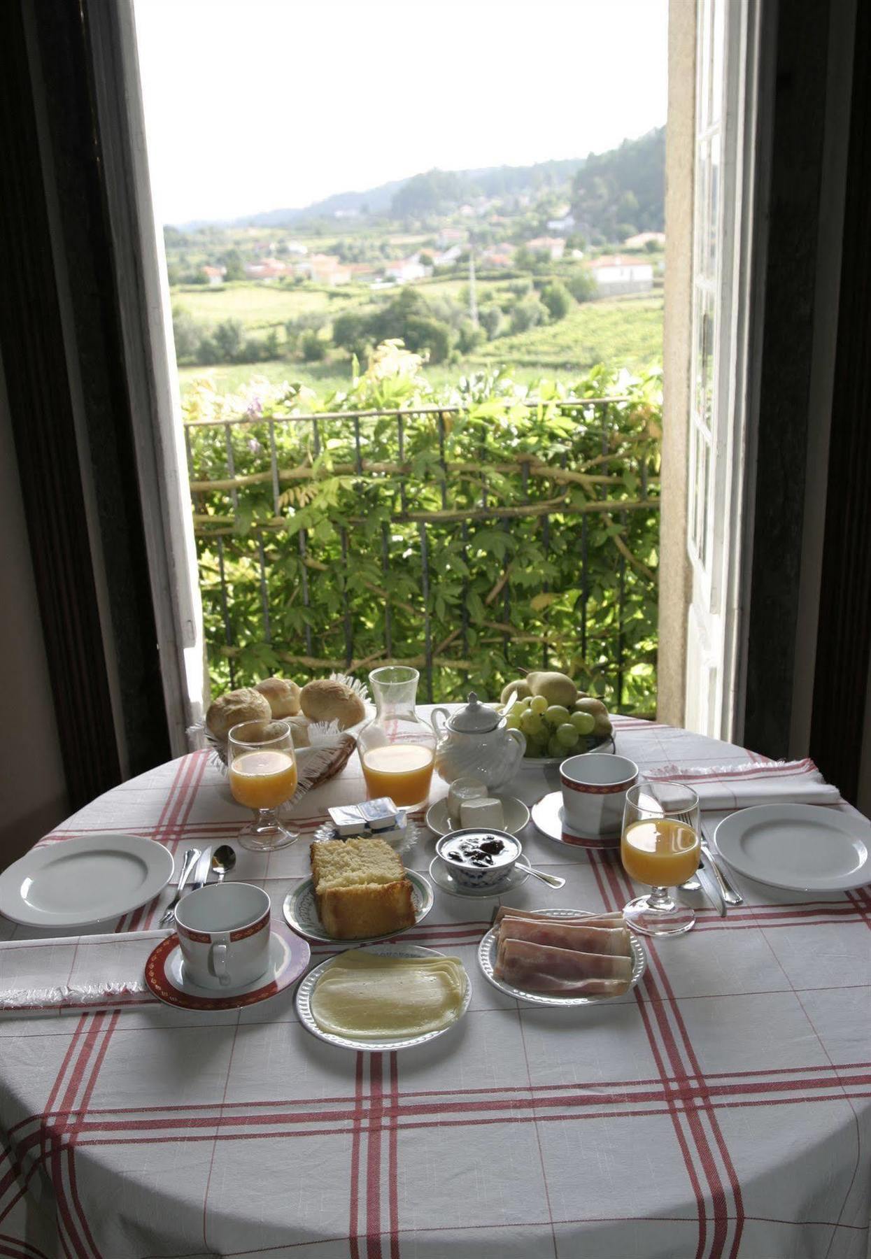 Casa Da Varzea Bed & Breakfast Ponte de Lima Exterior photo